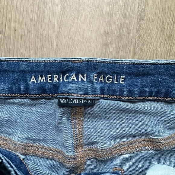 American Eagle Outfitters High Wasted Blue Flare Jeans - Size 14 short - Picture 5 of 7